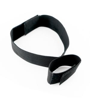 FETISH DREAMS BEIN & HAND FESSEL-3