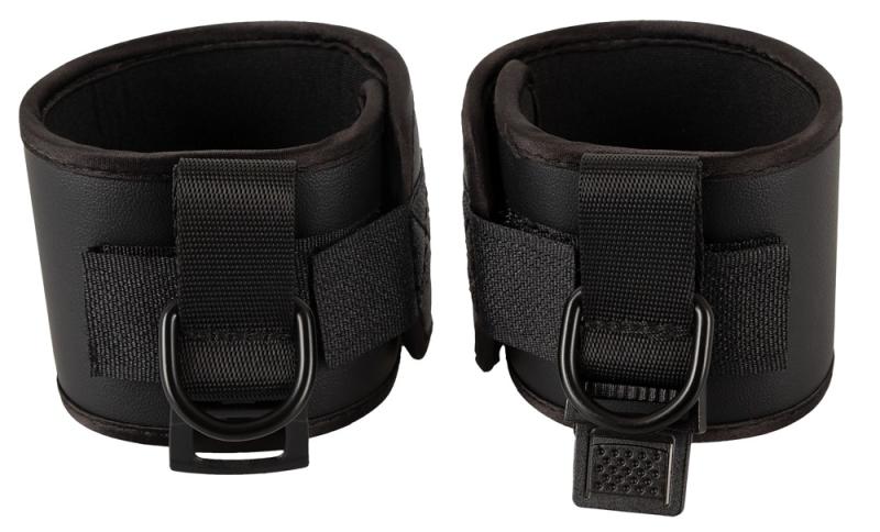 Bad Kitty Spank Me Manchetter-5