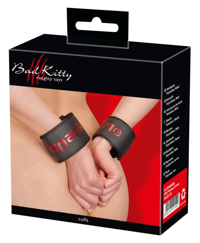 Bad Kitty Spank Me Manchetter-1